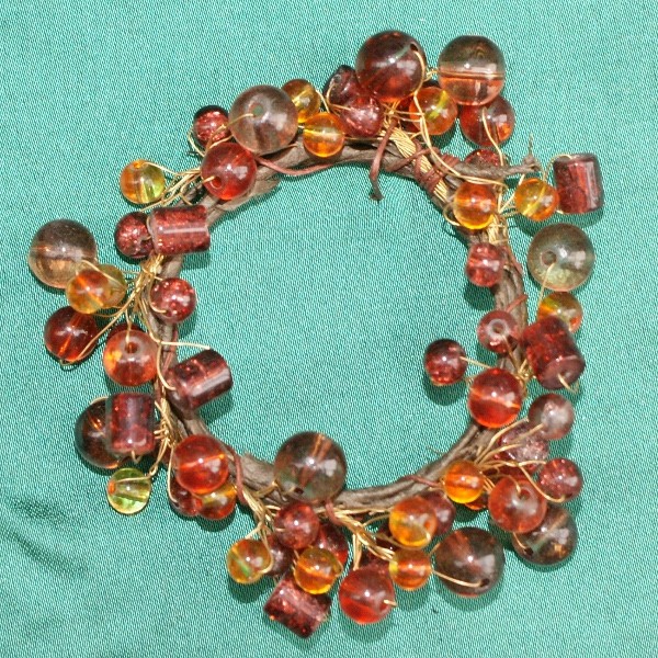 Couronne perles marron