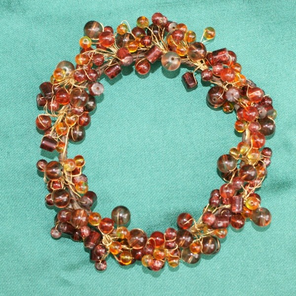 Couronne perles marron